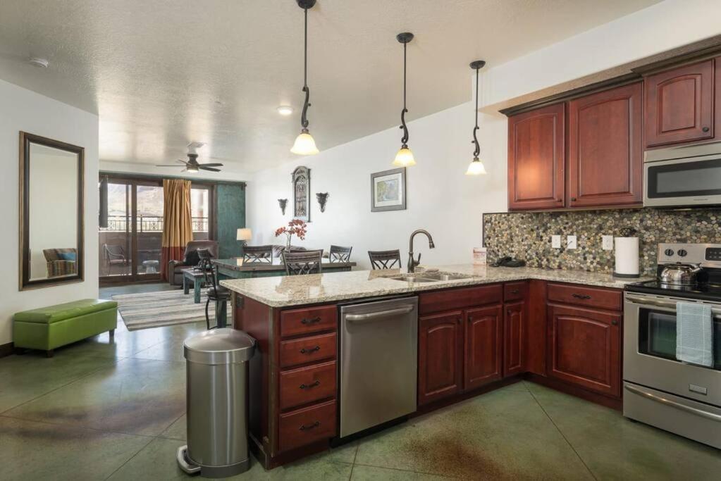 Luxury Downtown Rental موآب المظهر الخارجي الصورة